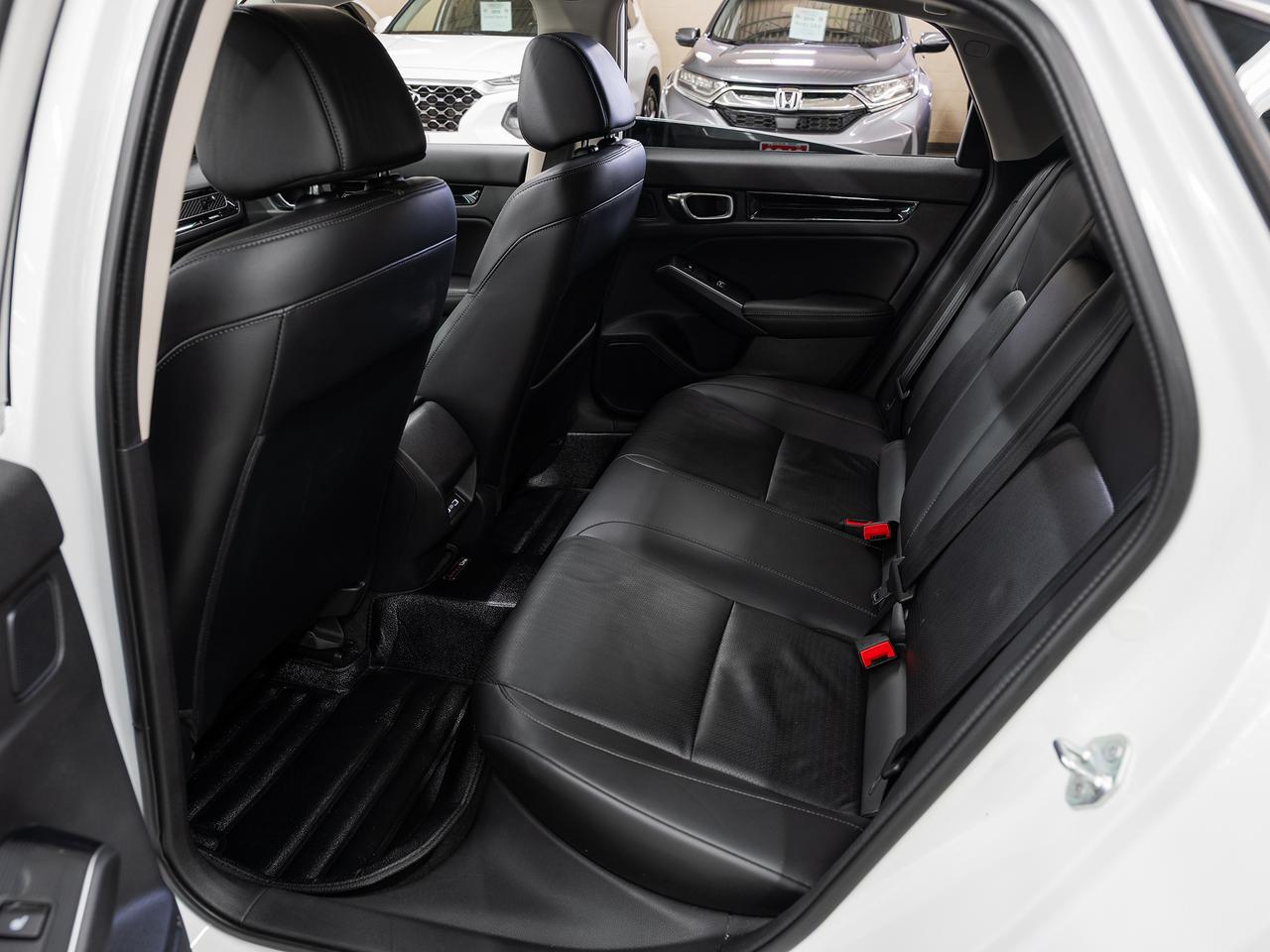 2023 Honda Civic TOURING | Nav | Leather | Sunroof | BSM | CarPlay Photo