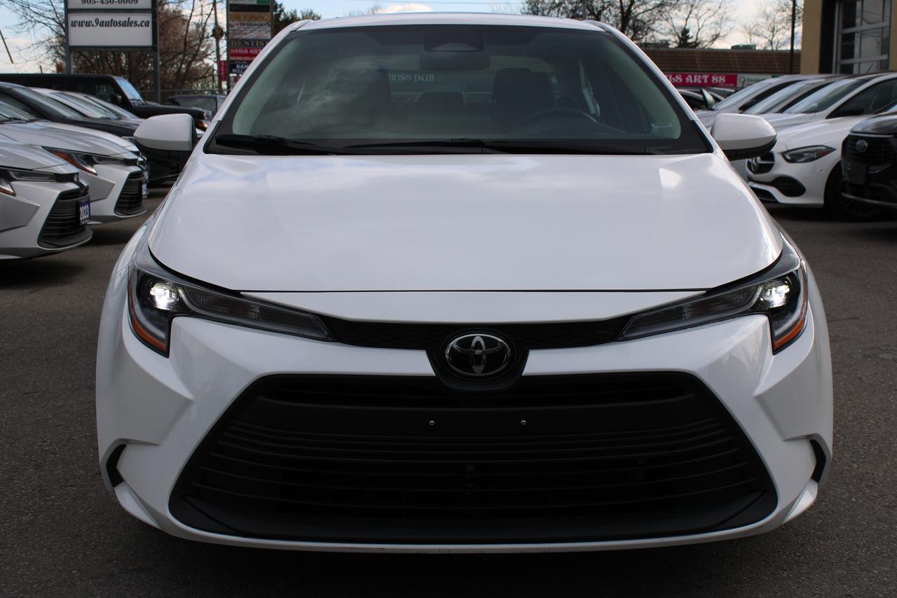 2025 Toyota Corolla LE Photo