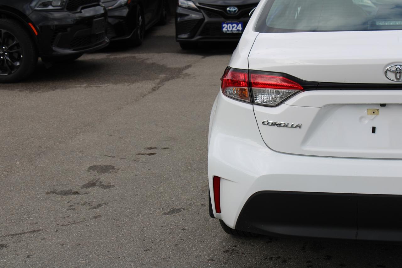 2025 Toyota Corolla LE Photo