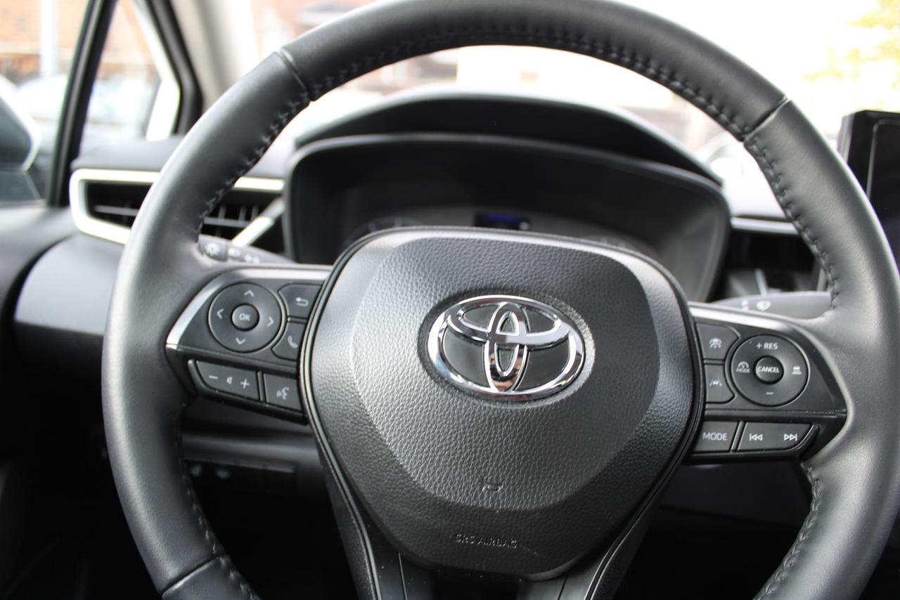 2025 Toyota Corolla LE Photo