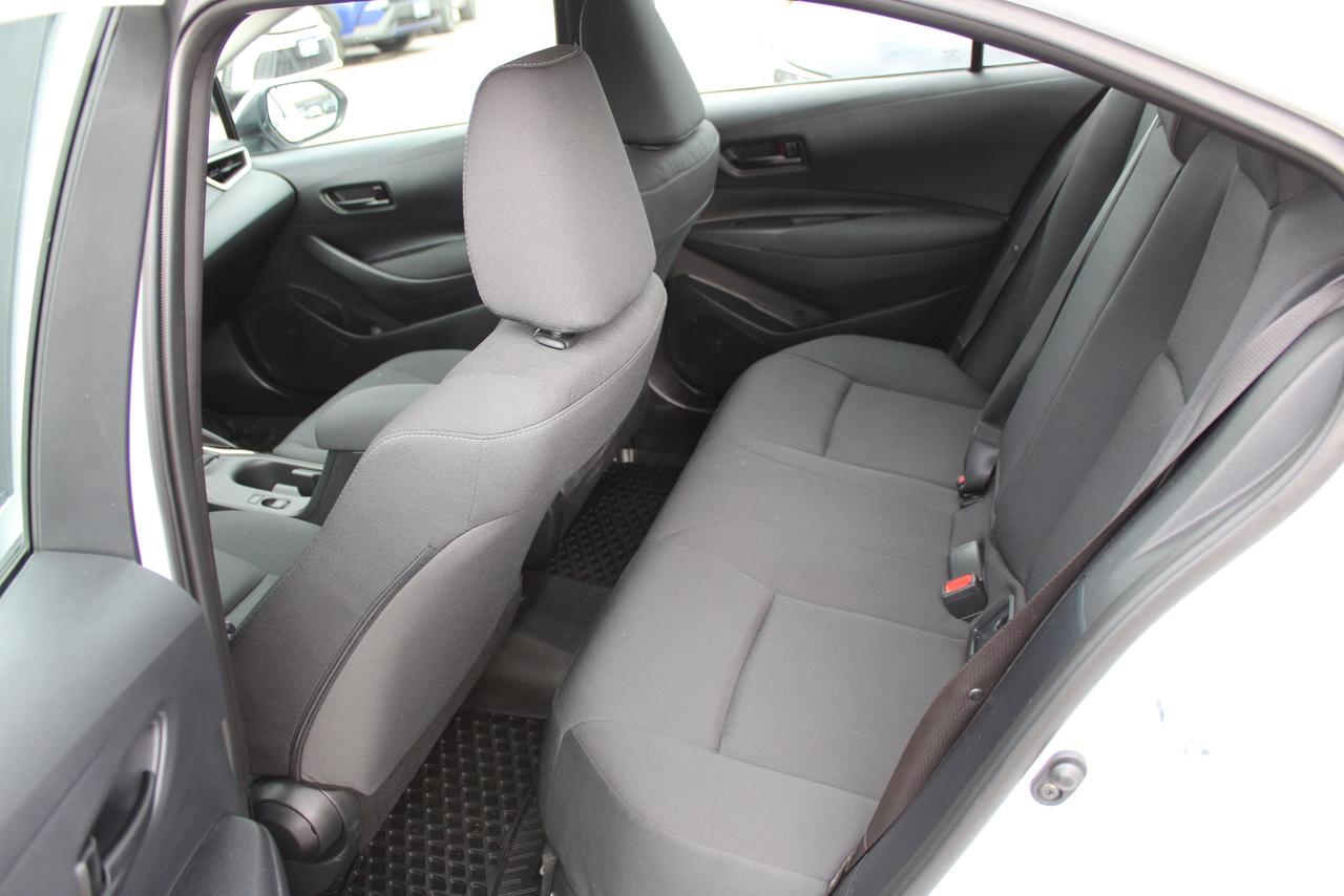 2025 Toyota Corolla LE Photo