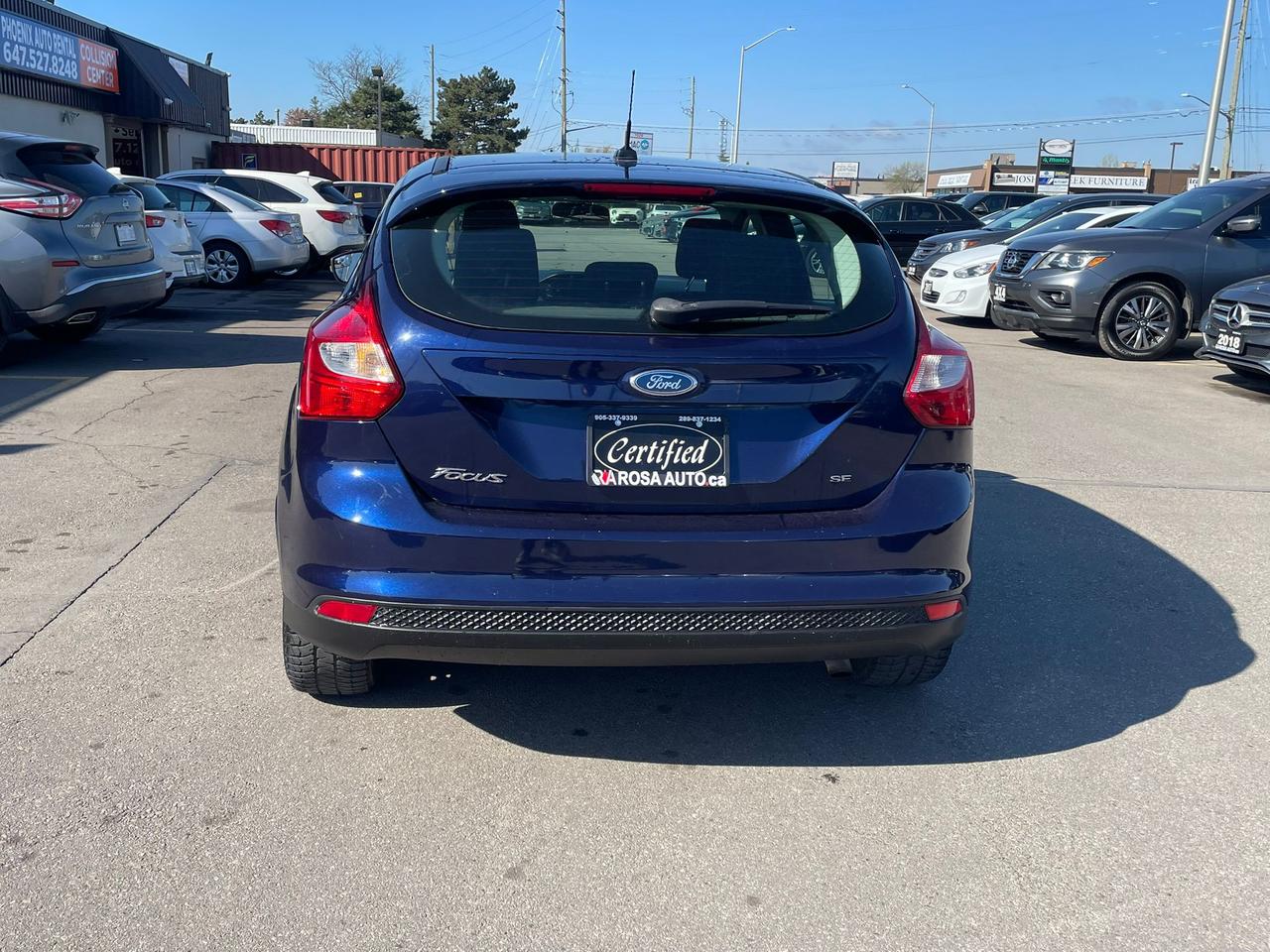 2012 Ford Focus AUTO 5DR HATCHBACK LOW KM !! SAFETY CERTIFIED!! Photo4