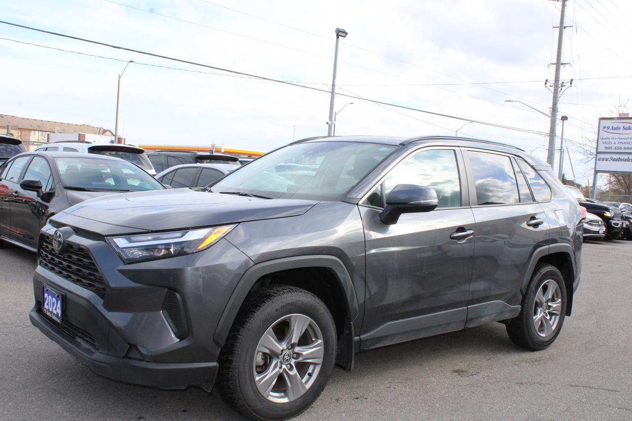2024 Toyota RAV4 XLE Photo