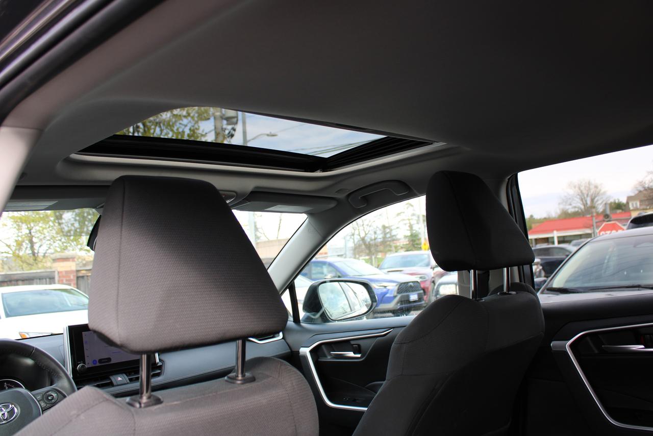 2024 Toyota RAV4 XLE Photo