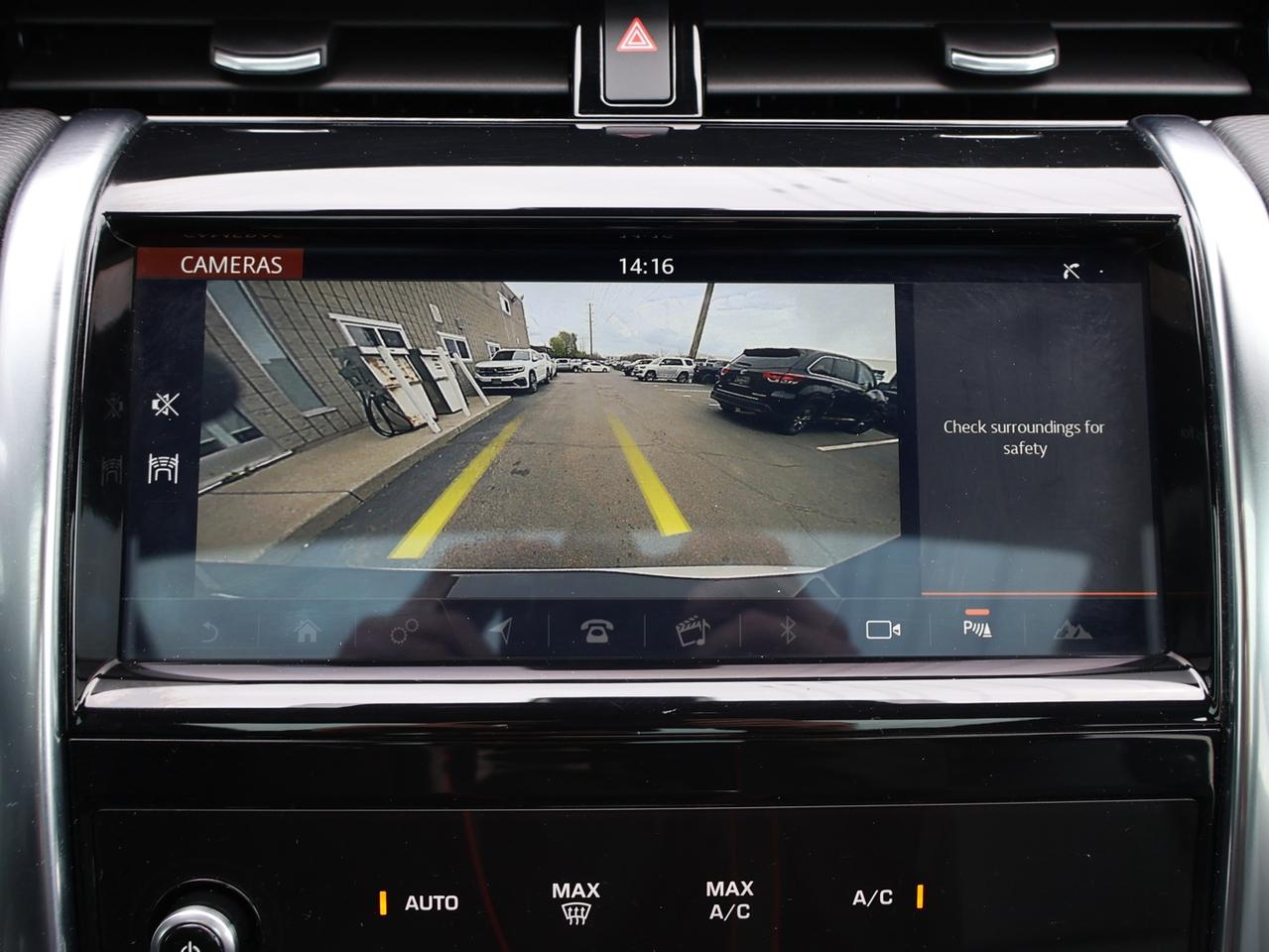 2020 Land Rover Discovery Sport R-DYNAMIC SE AWD CERTIFIED *ACCIDENT FREE* CAMERA NAV BLUETOOTH LEATHER HEATED SEATS CRUISE ALLOYS Photo