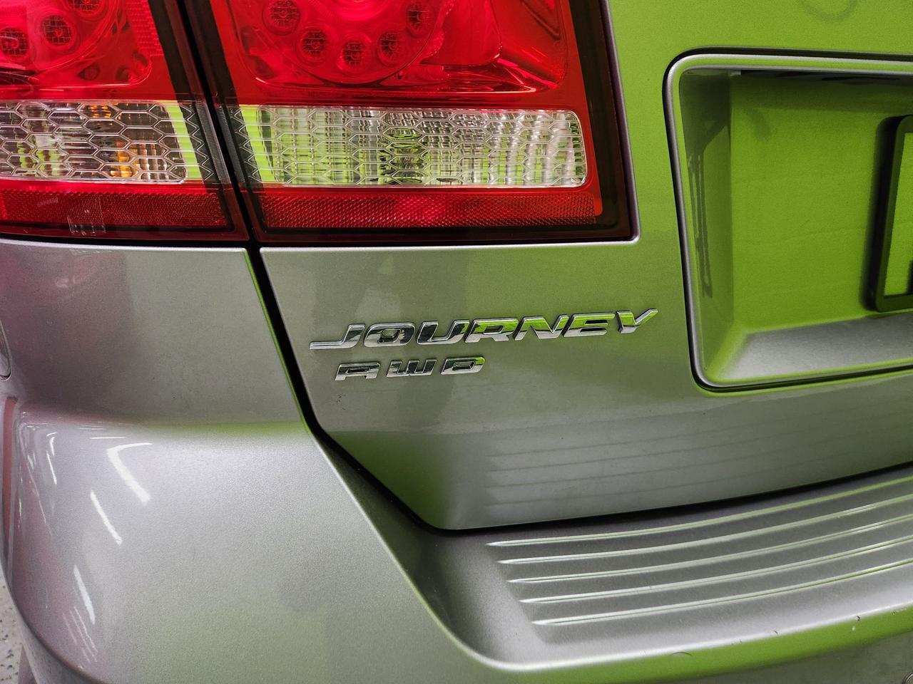2015 Dodge Journey R/T SUNROOF LEATHER ALL WHEEL DRIVE Photo