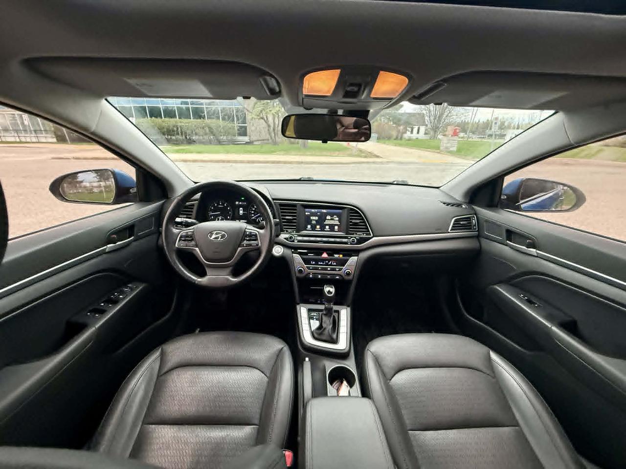 2017 Hyundai Elantra SE Photo
