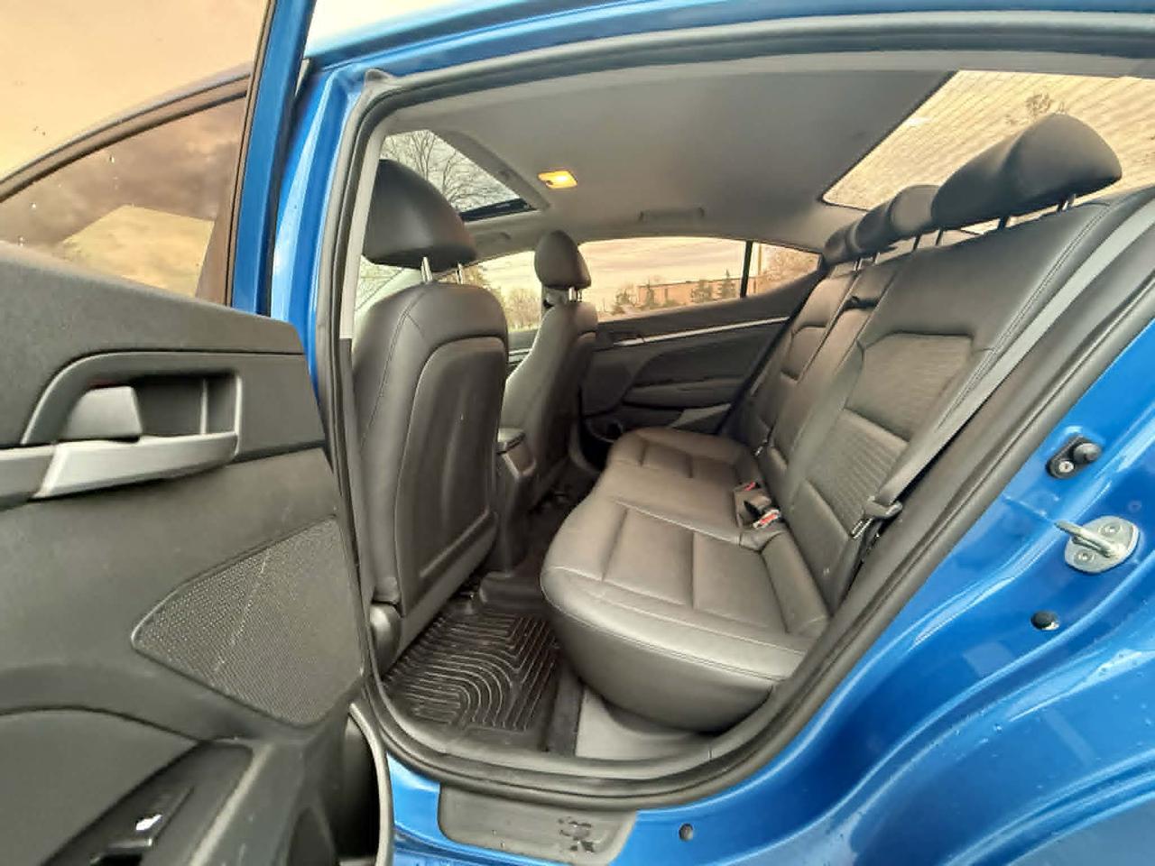 2017 Hyundai Elantra SE Photo