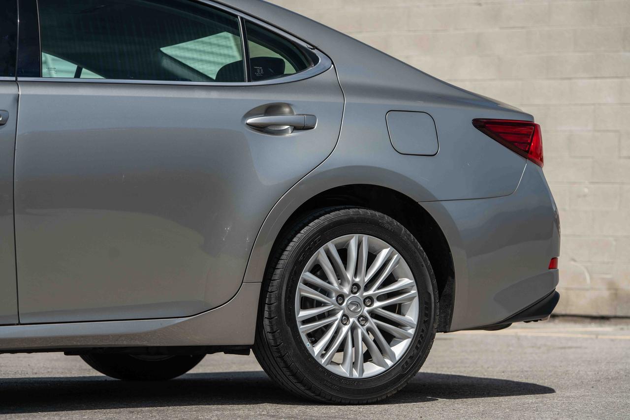 2017 Lexus ES 350 Base Photo