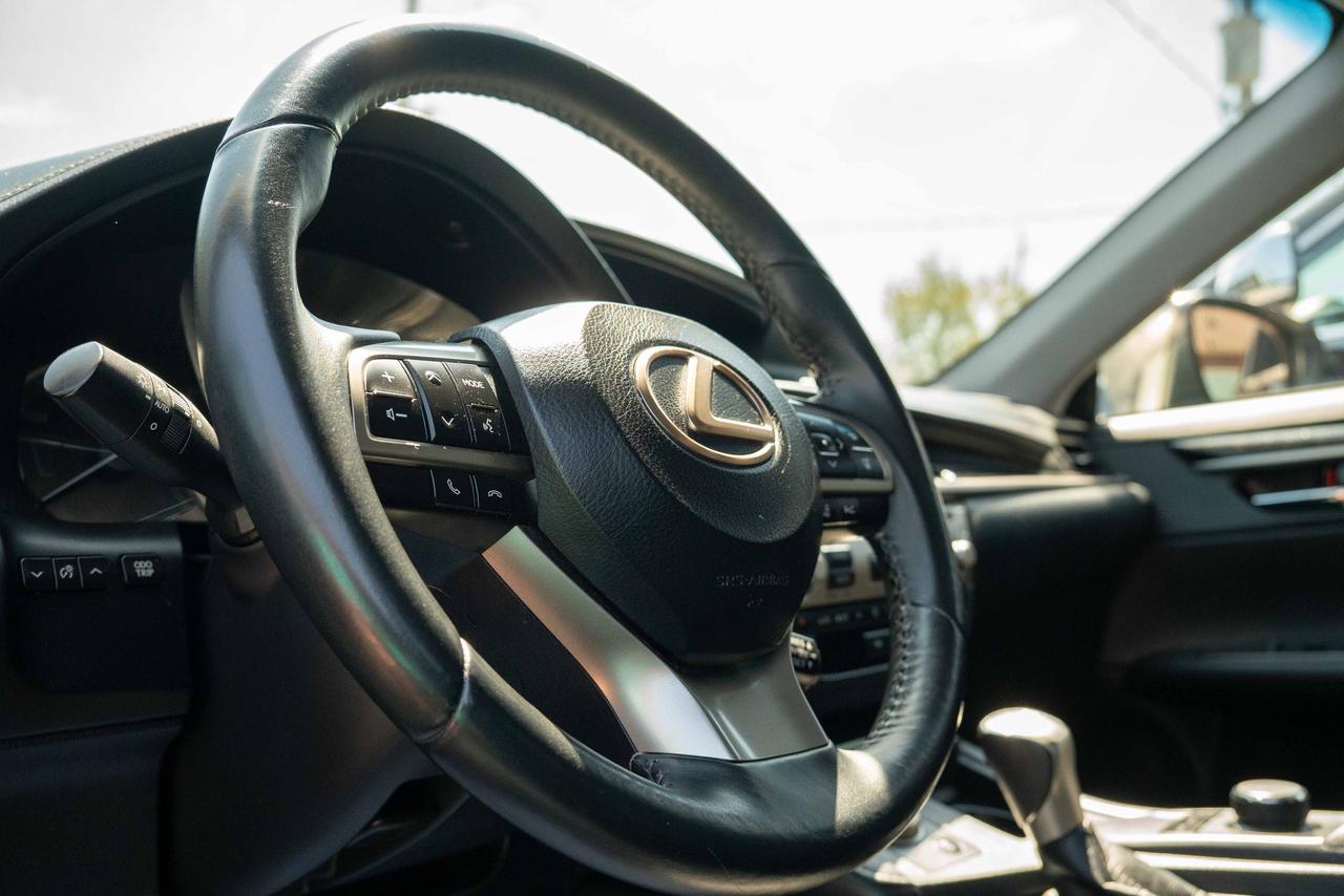 2017 Lexus ES 350 Base Photo