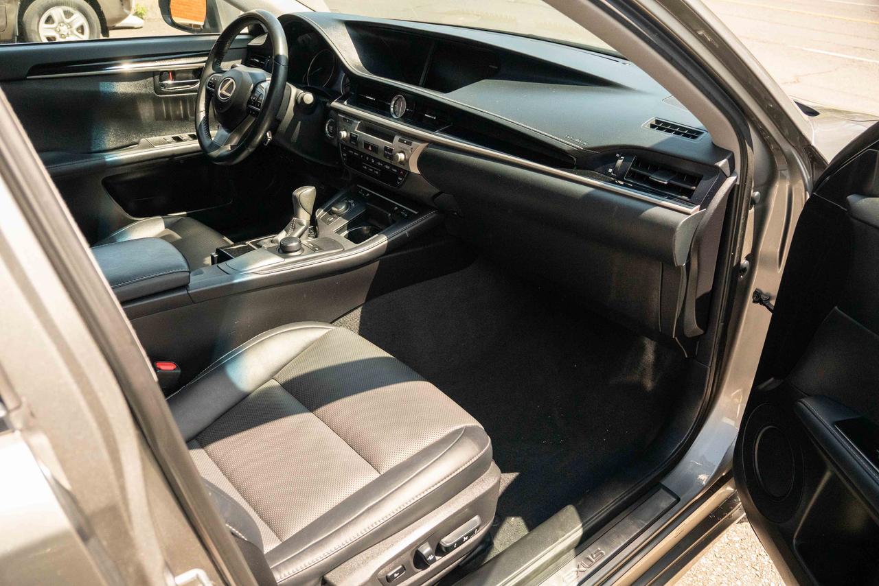 2017 Lexus ES 350 Base Photo