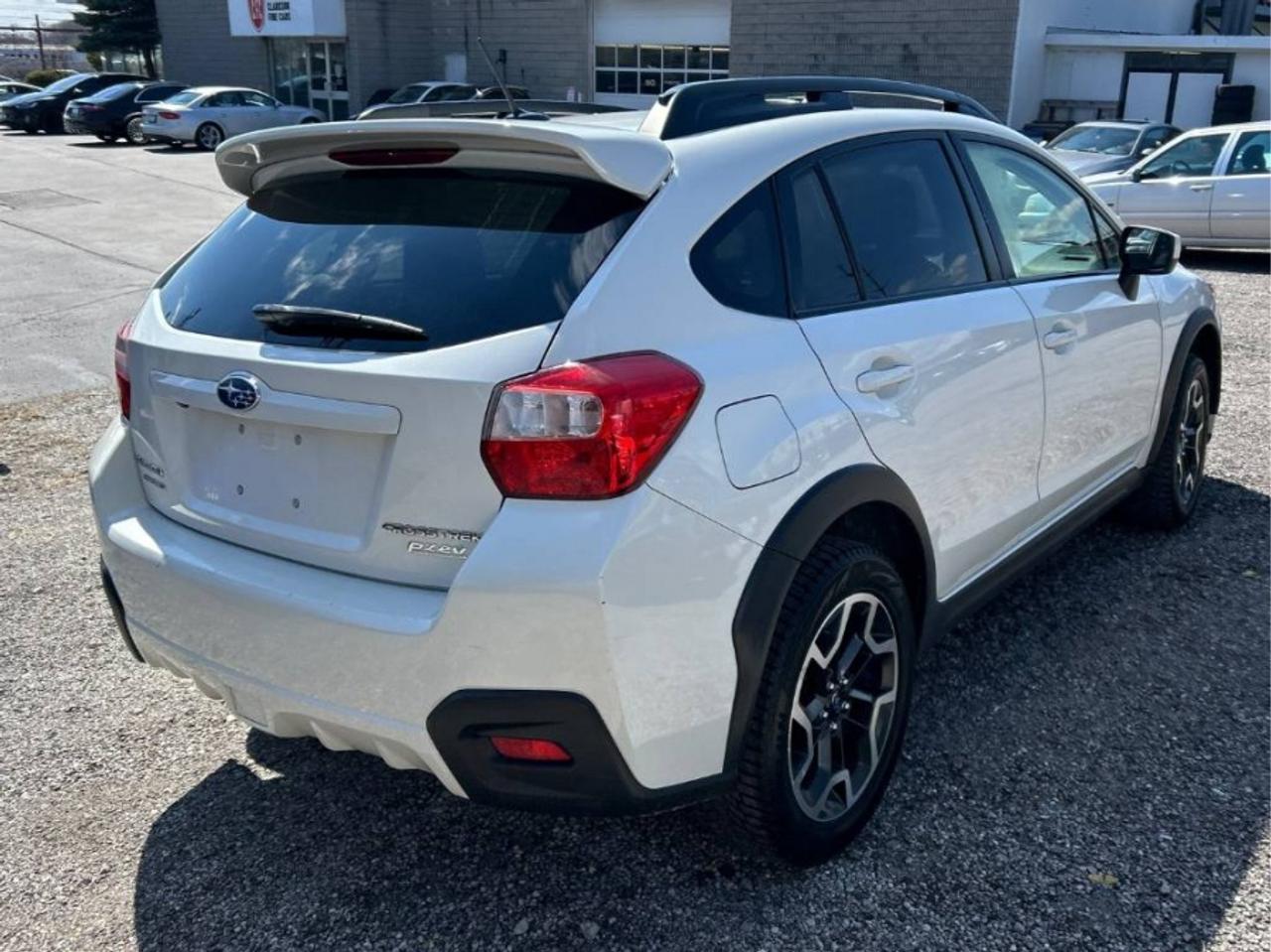 2017 Subaru XV Crosstrek * AWD * NO ACCIDENTS 2.0I PREMIUM Photo