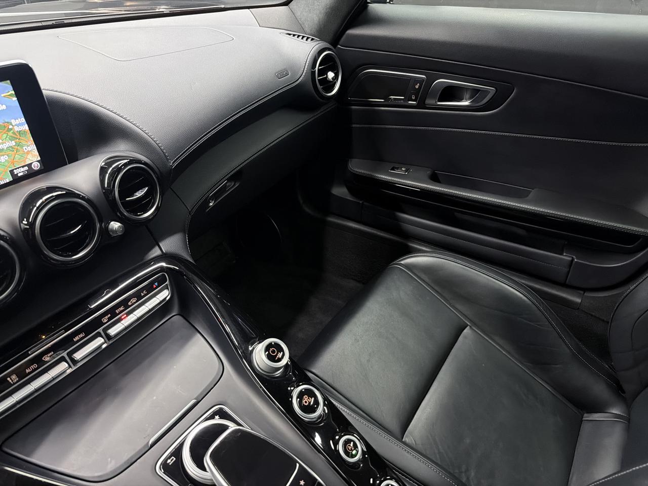 2017 Mercedes-Benz AMG GT GT-R KIT|CARBON KIT|NAV|BACKUP|BSM|FCW|BURMESTER| Photo