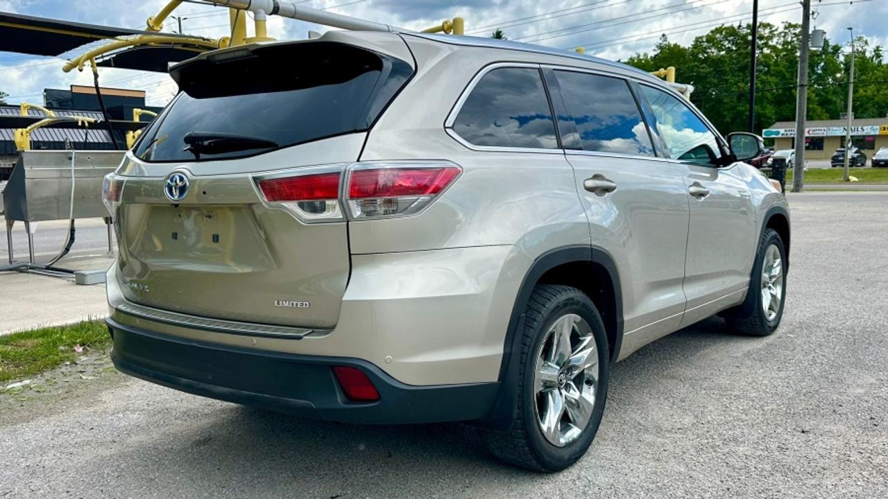2016 Toyota Highlander HYBRID * AWD * MUST SEE " Photo