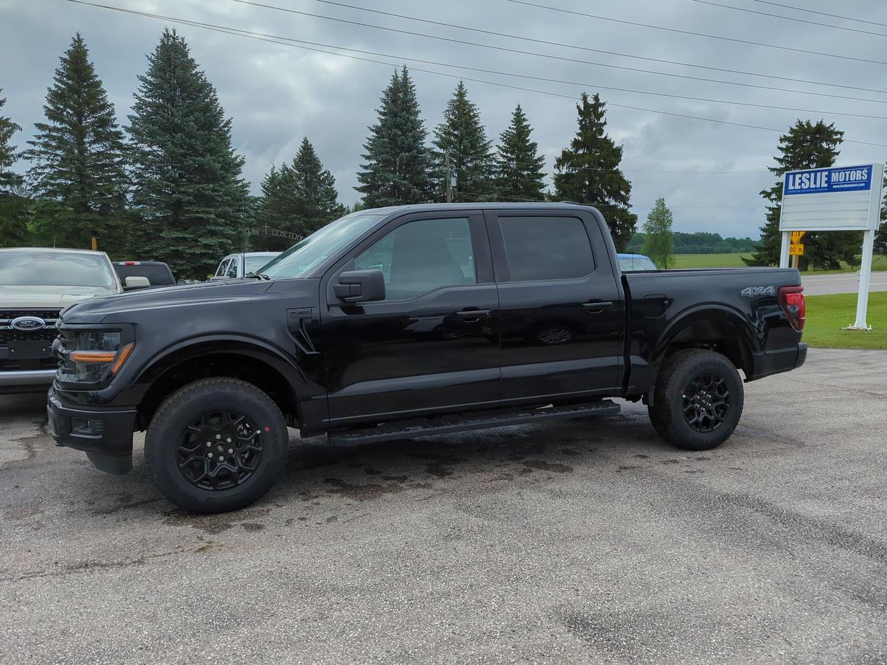 2026 Ford F-150 XLT SuperCrew 301A 4x4 Photo2