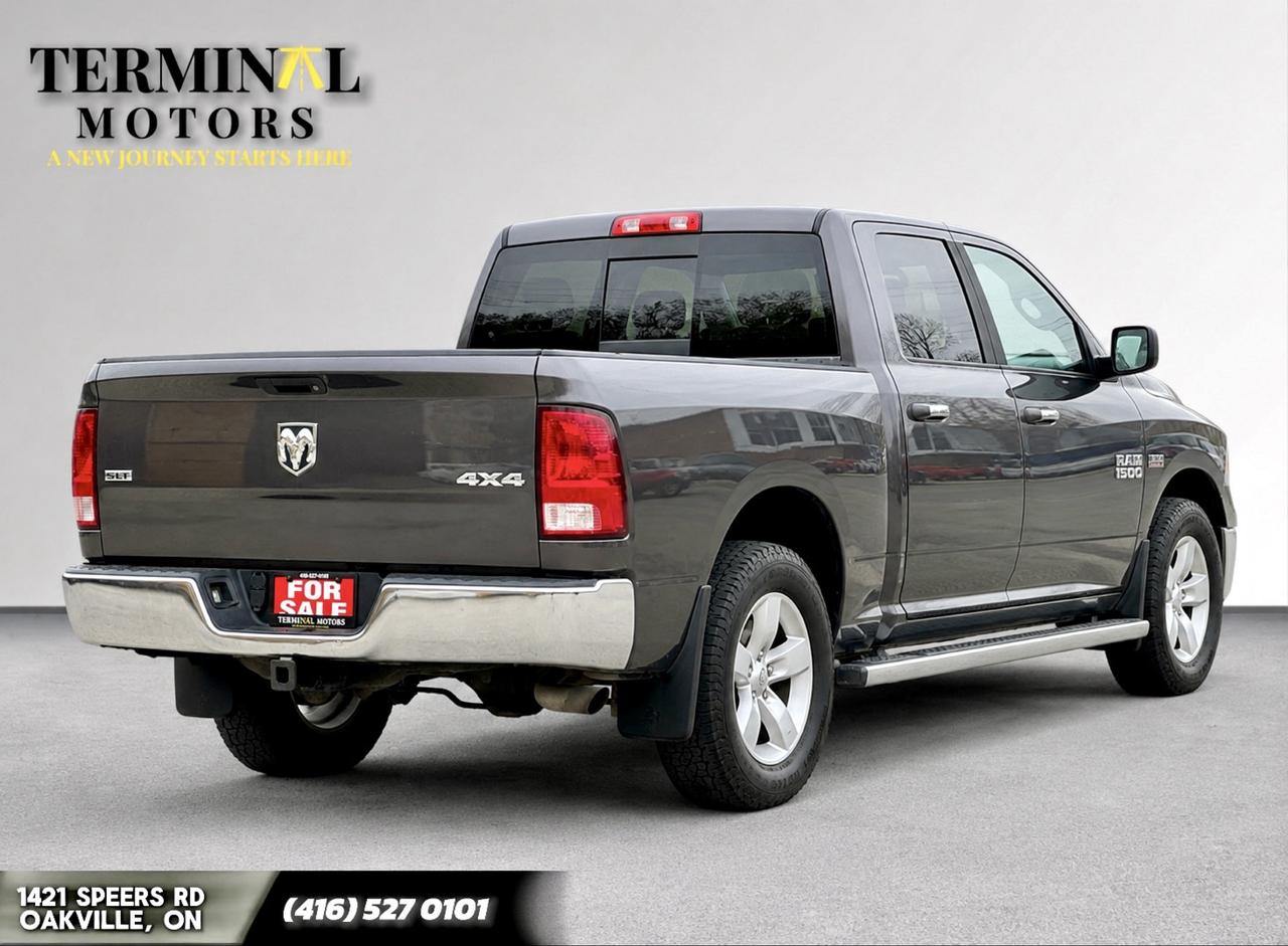 2016 RAM 1500 SLT Photo4
