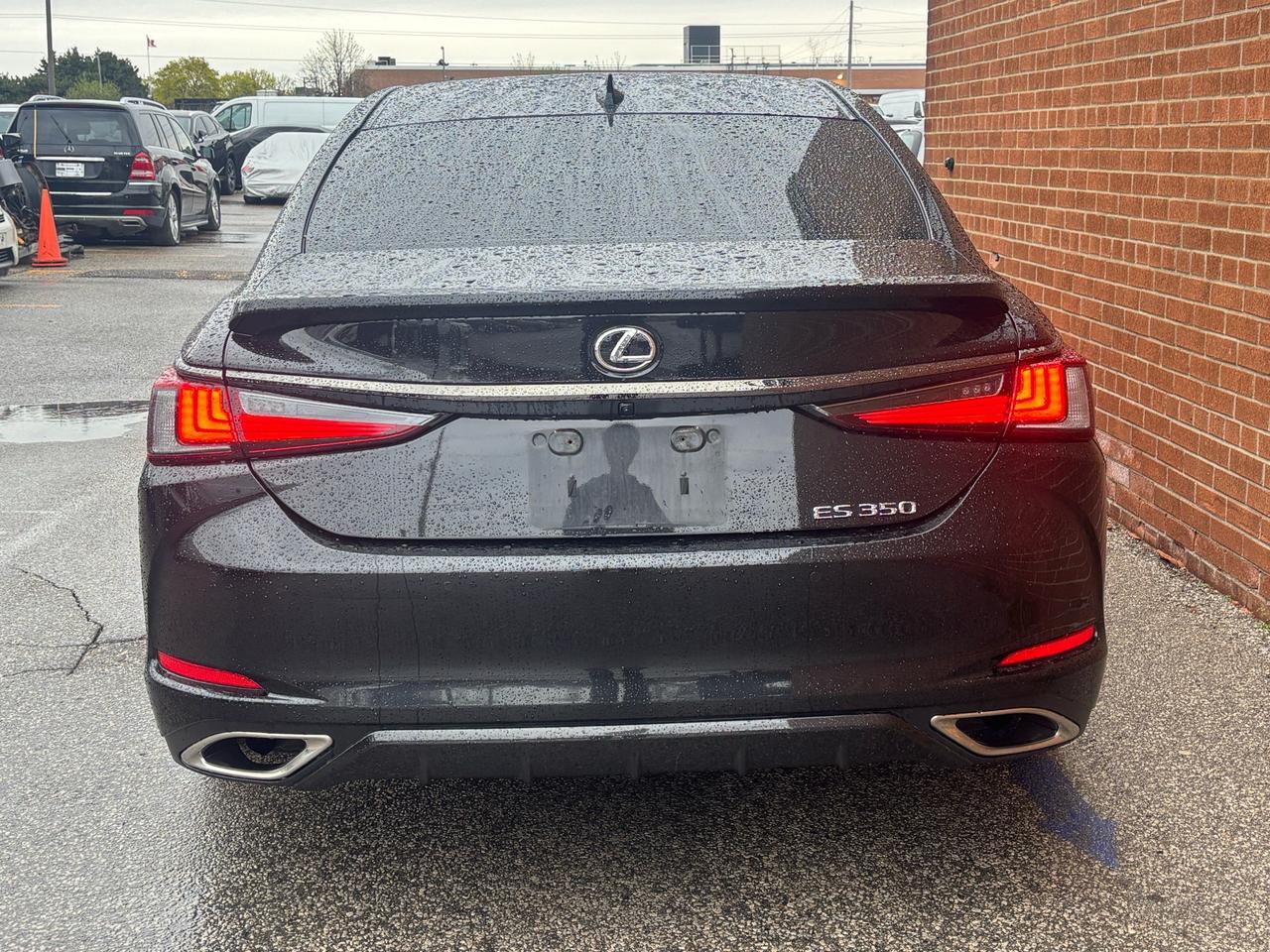 2024 Lexus ES 350 F-Sport ES 350 Auto Photo4