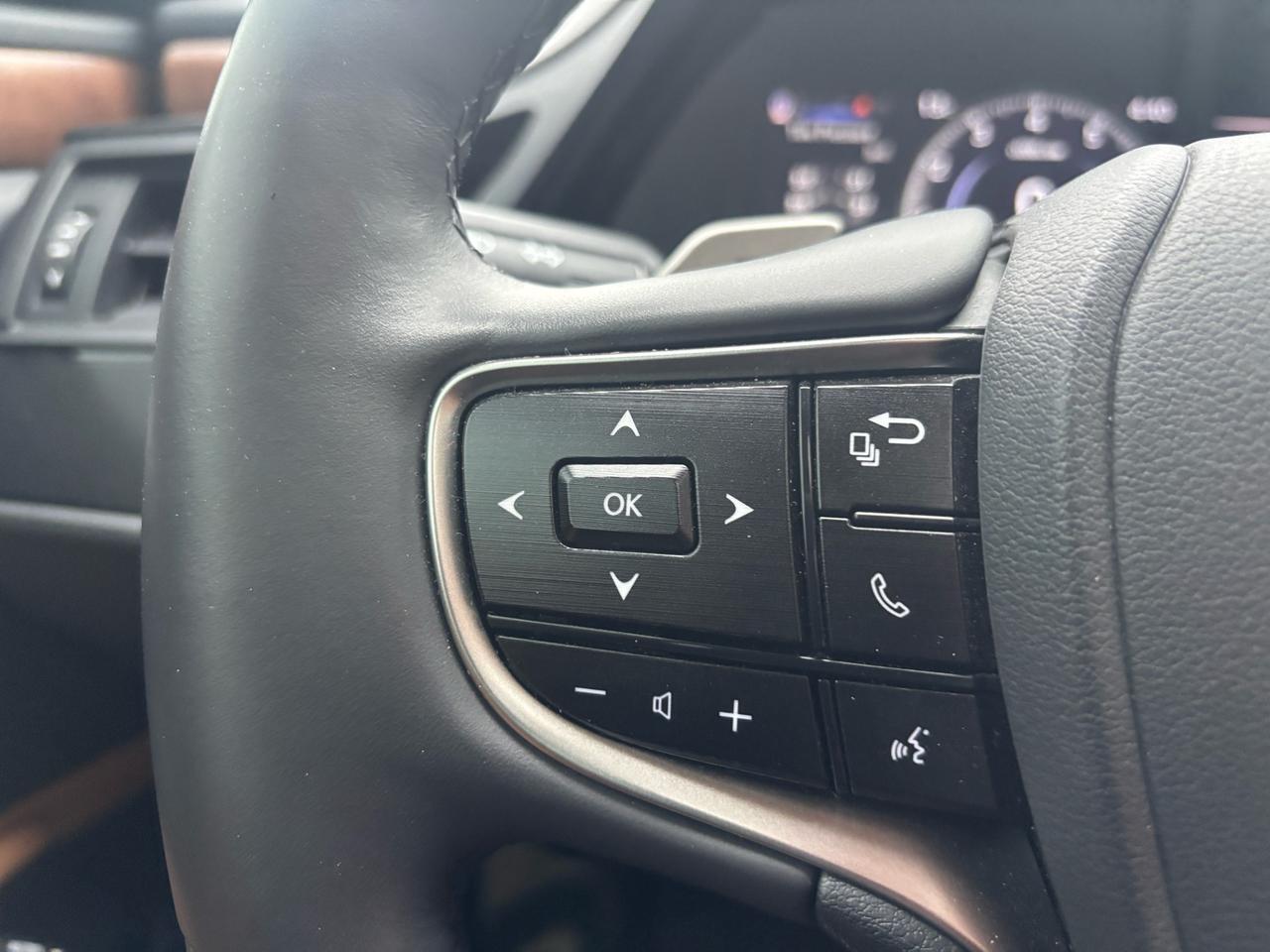 2024 Lexus ES 350 F-Sport ES 350 Auto Photo