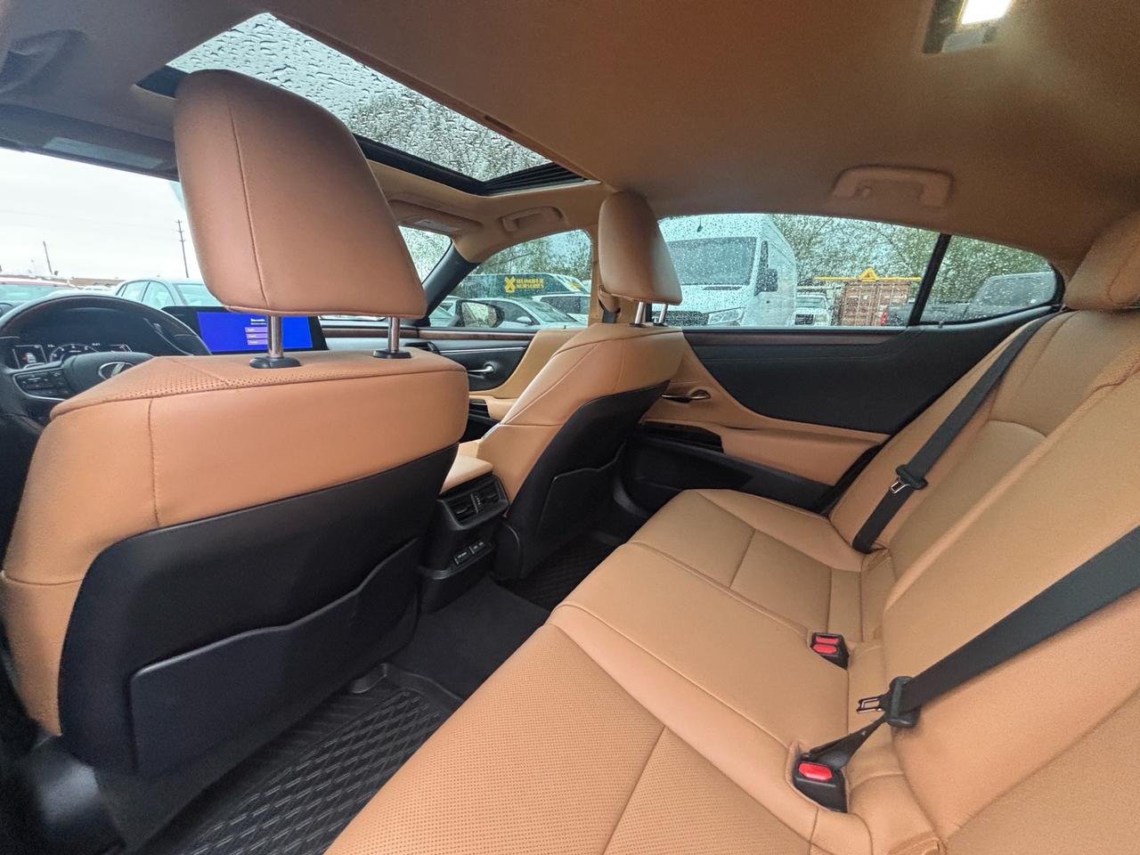 2024 Lexus ES 350 F-Sport ES 350 Auto Photo
