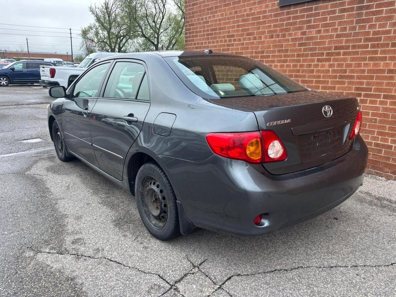 2009 Toyota Corolla 4DR SDN AUTO CE Photo