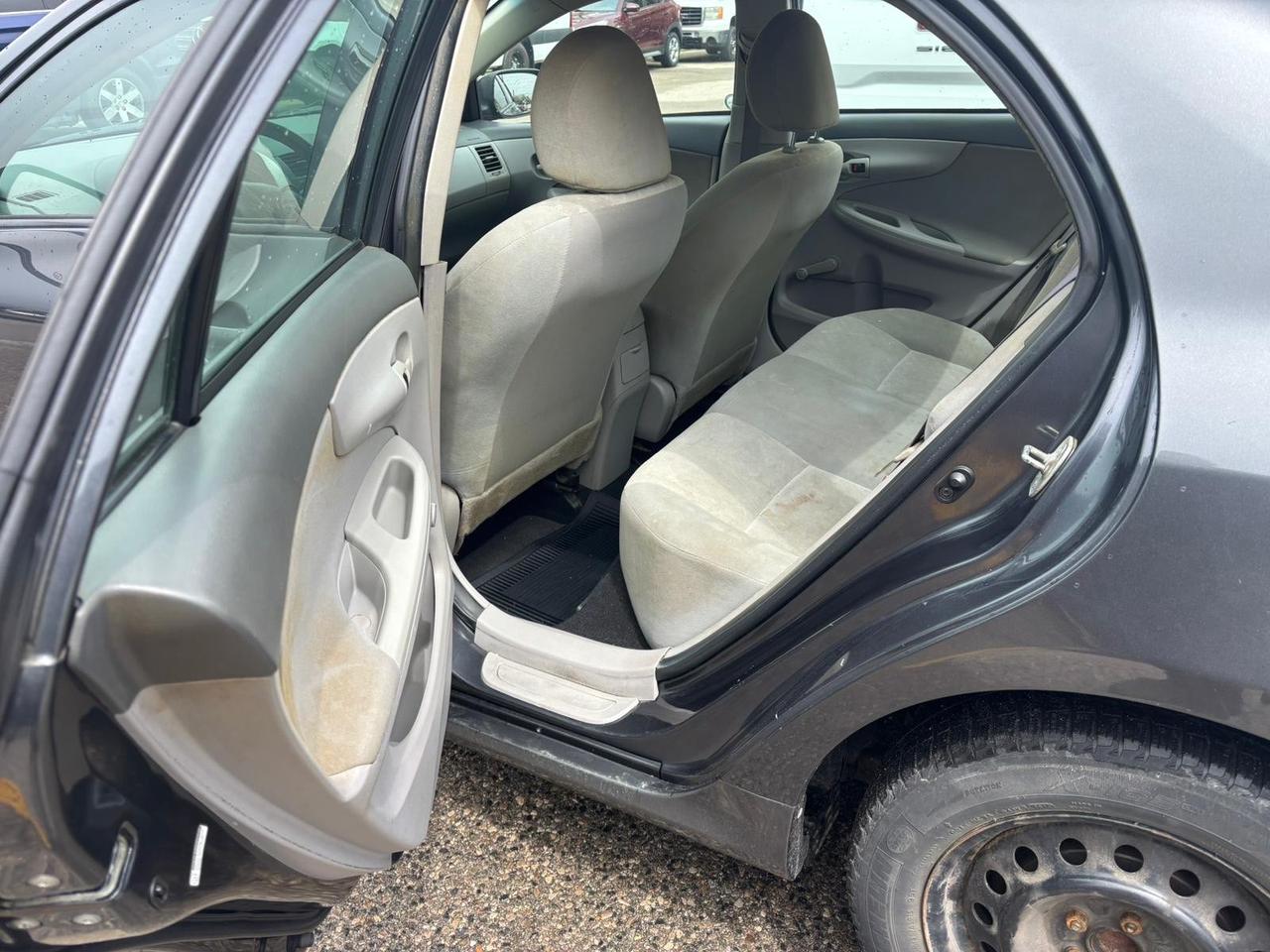 2009 Toyota Corolla 4DR SDN AUTO CE Photo