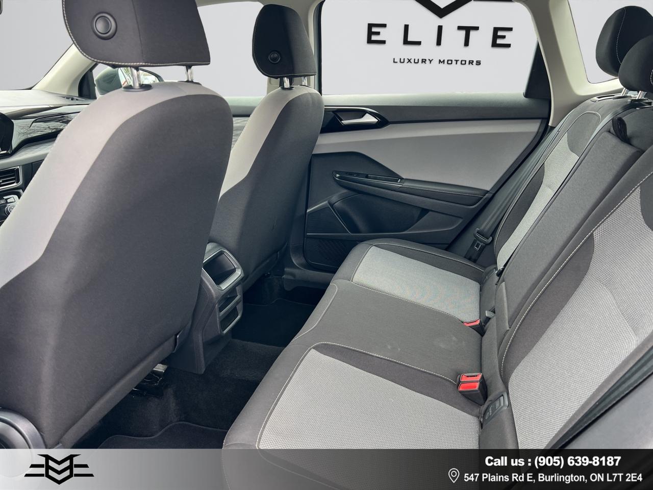2024 Volkswagen Taos 4MOTION - Blind Spot Monitor - Low Kms !!! Photo