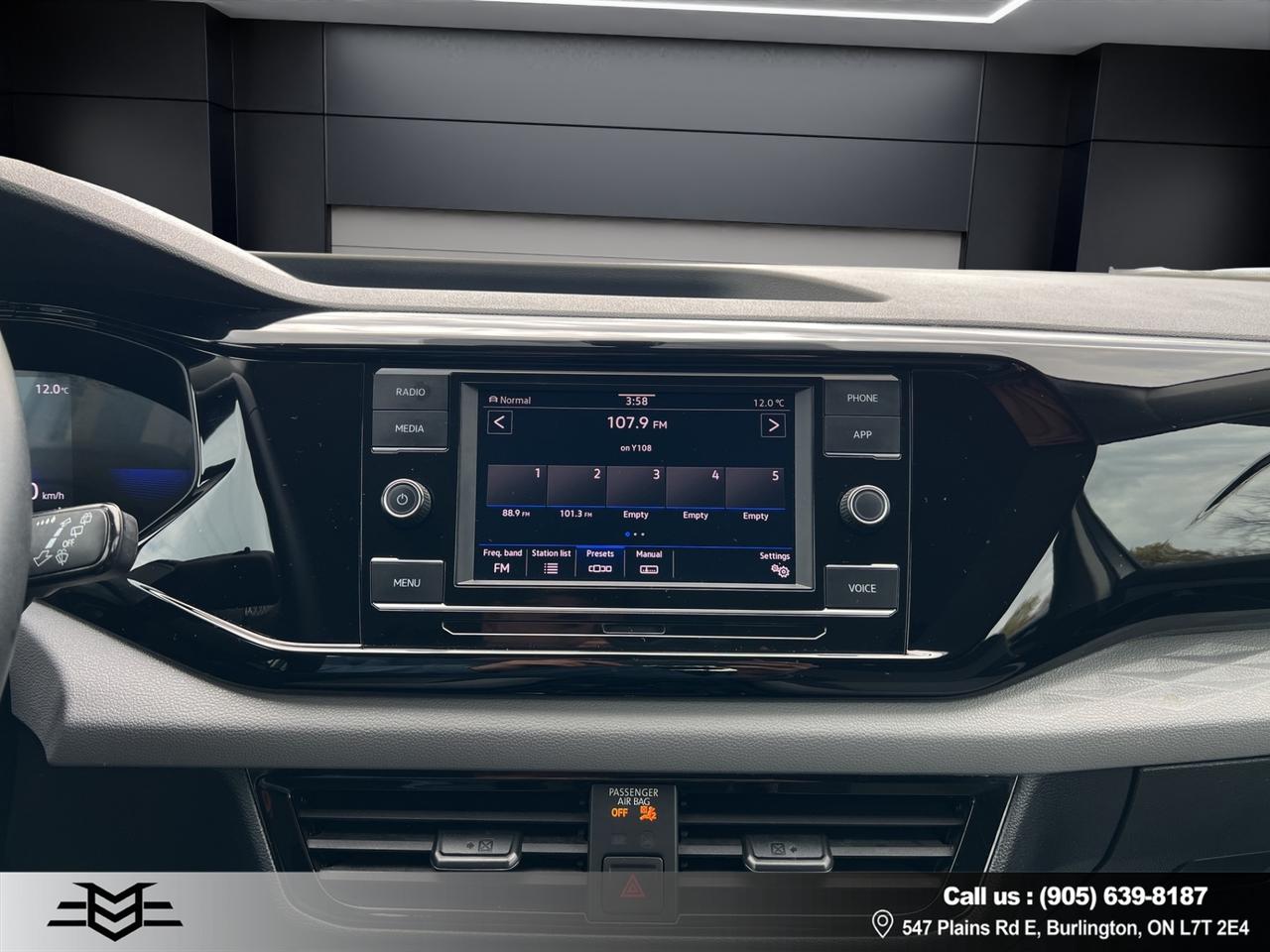 2024 Volkswagen Taos 4MOTION - Blind Spot Monitor - Low Kms !!! Photo