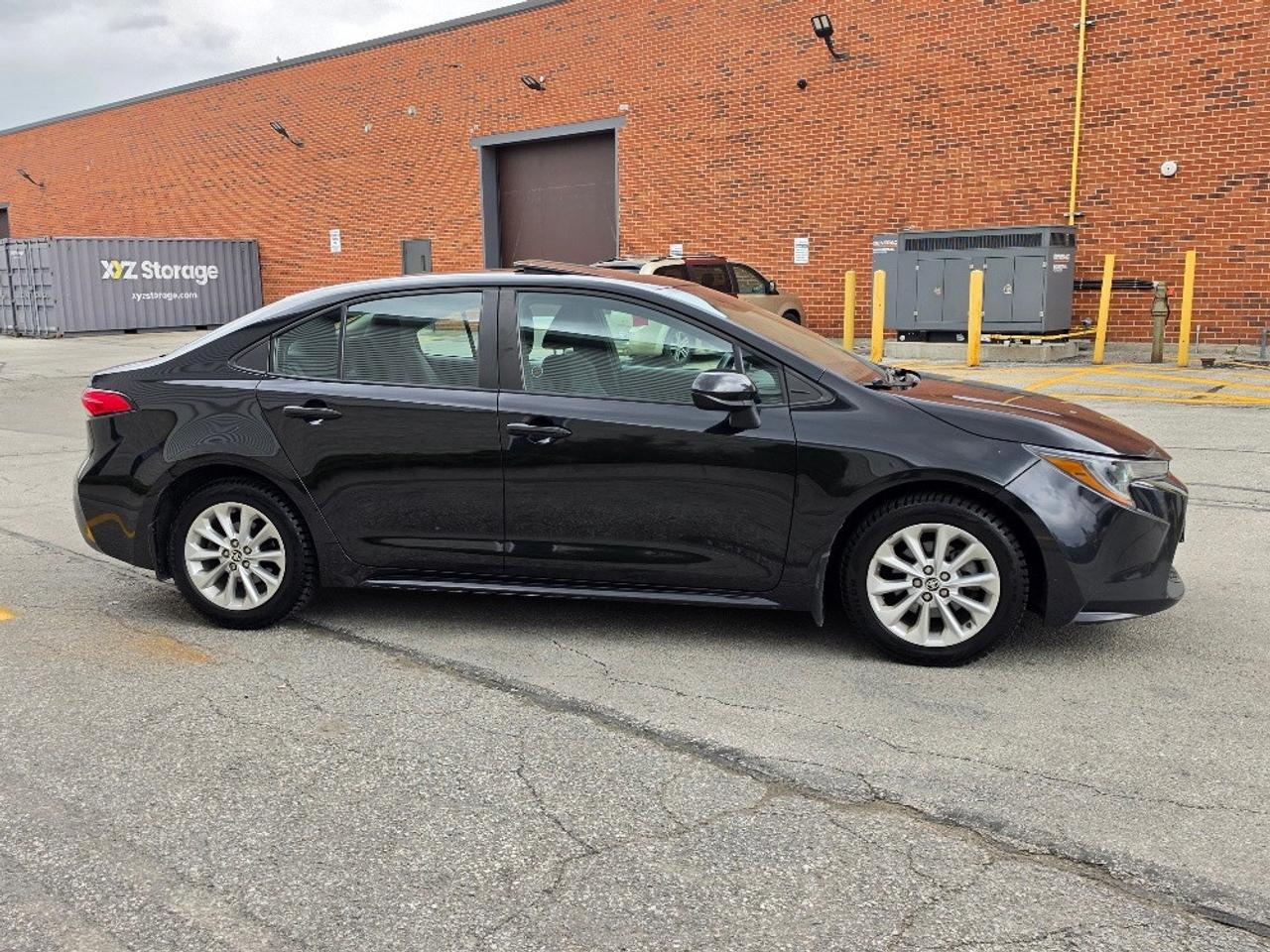 2021 Toyota Corolla LE ONLY 84KM-SUNROOF-CAMERA-HEATED SEATS-ALLOYS-CERTIFIED Photo