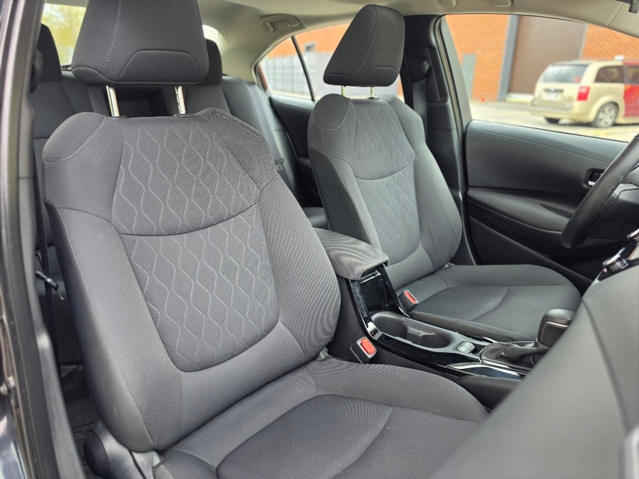 2021 Toyota Corolla LE ONLY 84KM-SUNROOF-CAMERA-HEATED SEATS-ALLOYS-CERTIFIED Photo