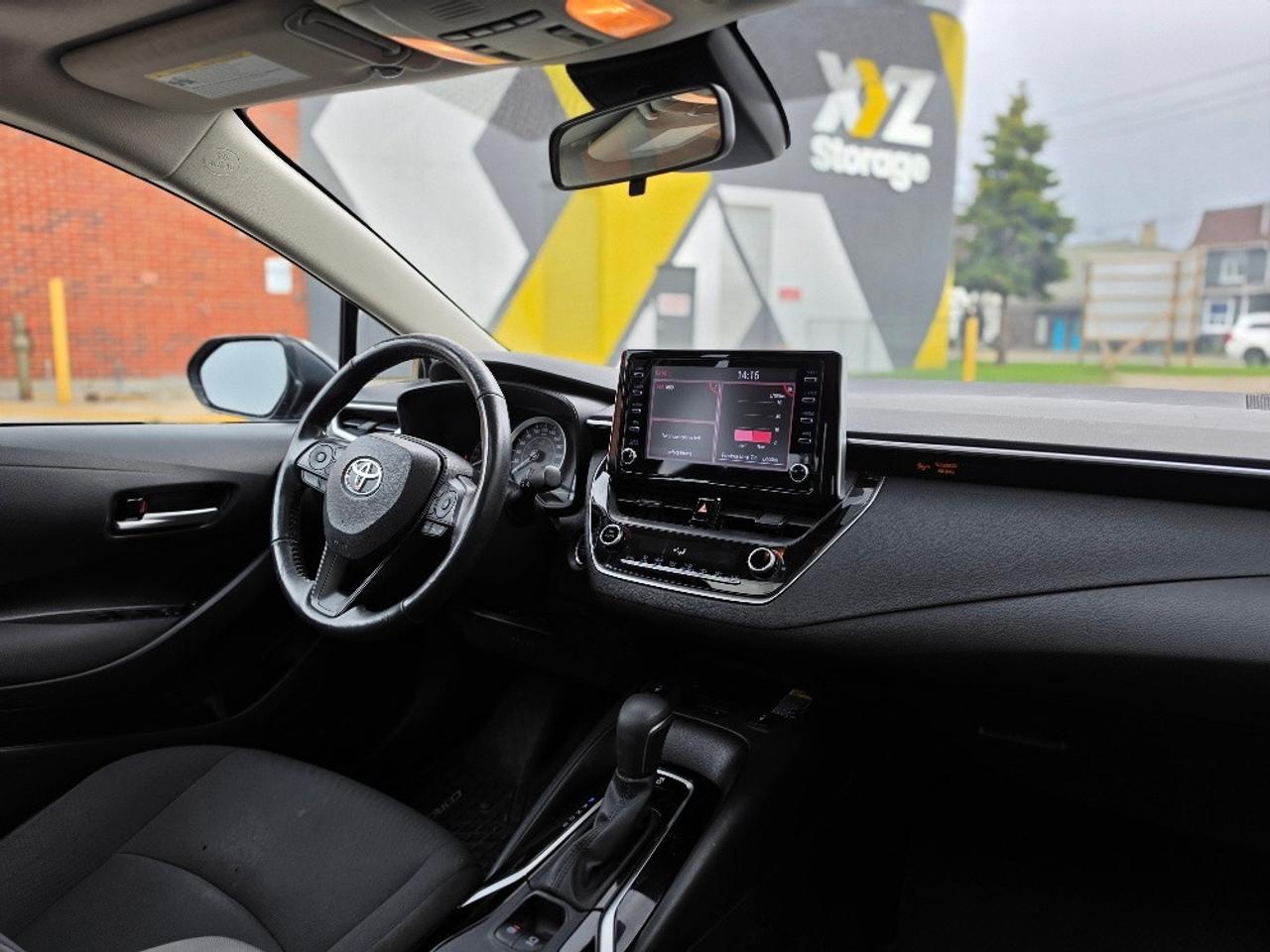 2021 Toyota Corolla LE ONLY 84KM-SUNROOF-CAMERA-HEATED SEATS-ALLOYS-CERTIFIED Photo