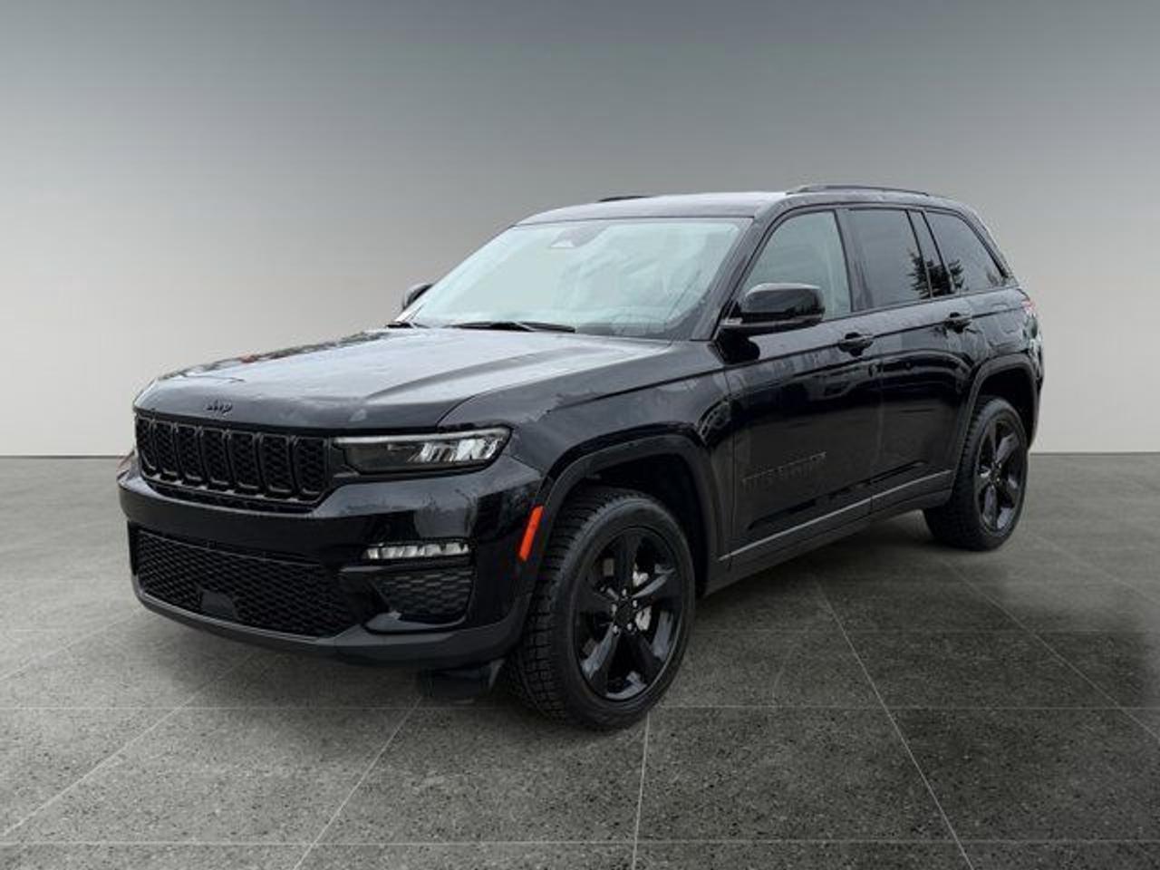 2023 Jeep Grand Cherokee Limited - Photo #1