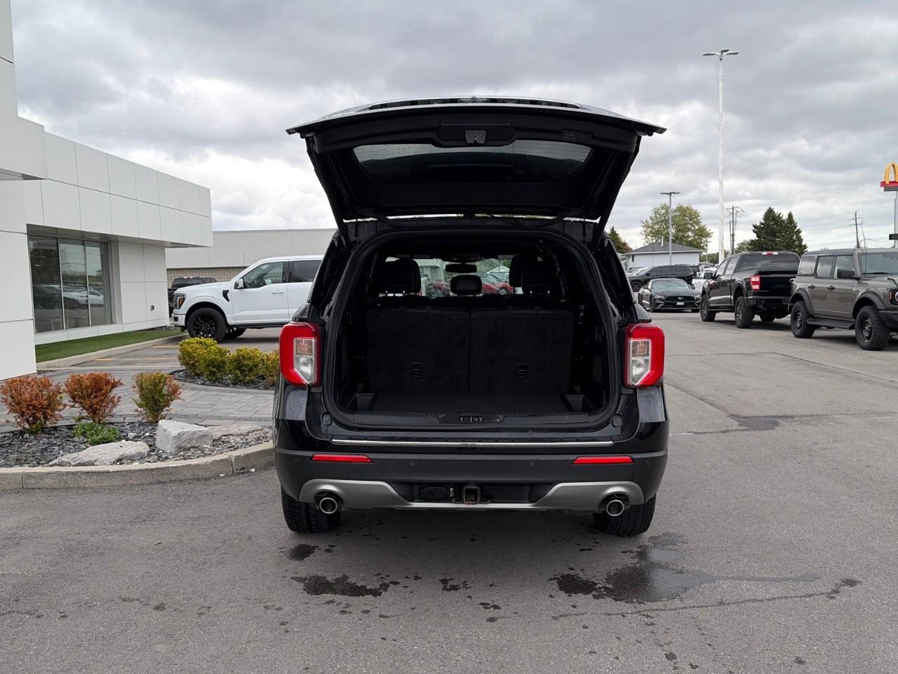 2020 Ford Explorer Limited 4WD Photo
