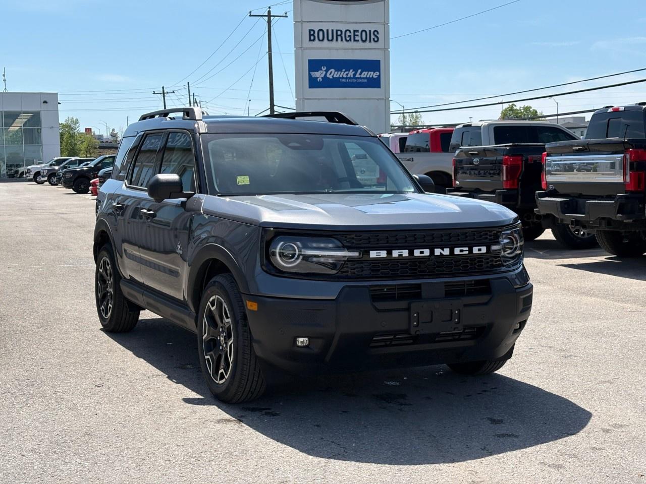 2026 Ford Bronco Sport Outer Banks 4x4 Photo3