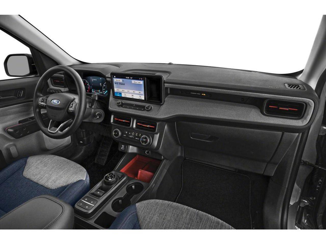 2022 Ford Maverick XLT Photo