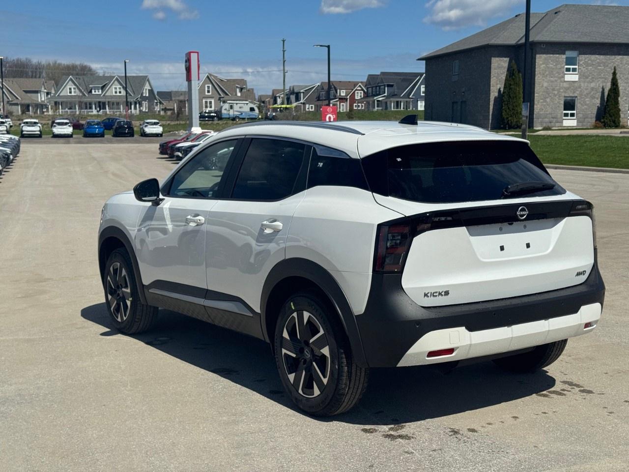 2026 Nissan Kicks SV AWD Photo