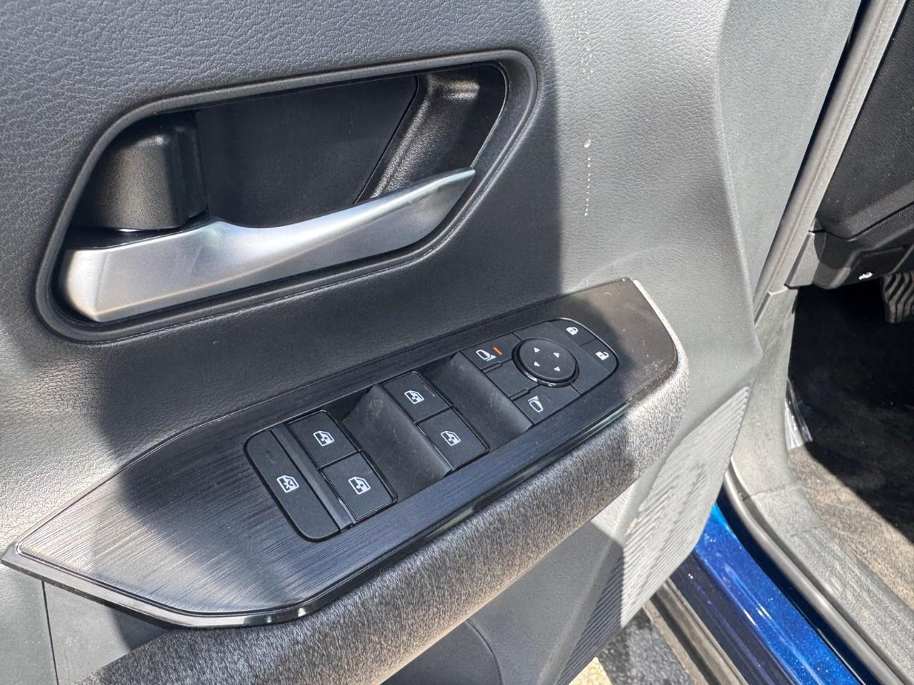 2026 Nissan Kicks SV AWD Photo