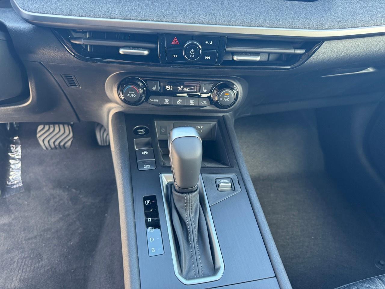 2026 Nissan Kicks SV AWD Photo