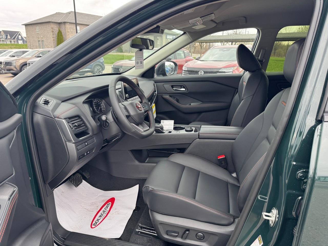 2026 Nissan Rogue AWD Rock Creek Photo