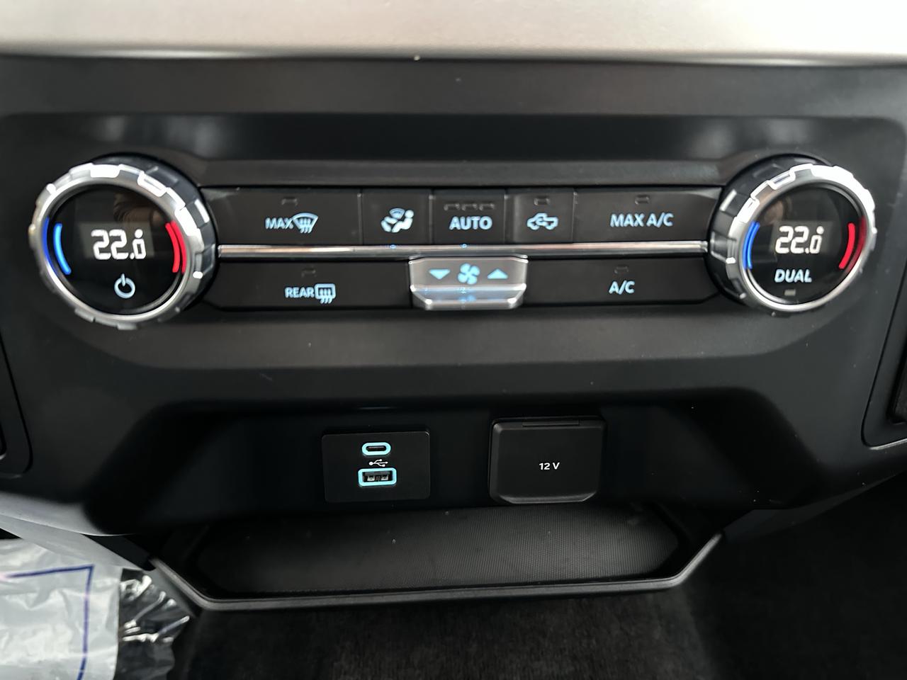 2021 Ford F-150 XLT Photo