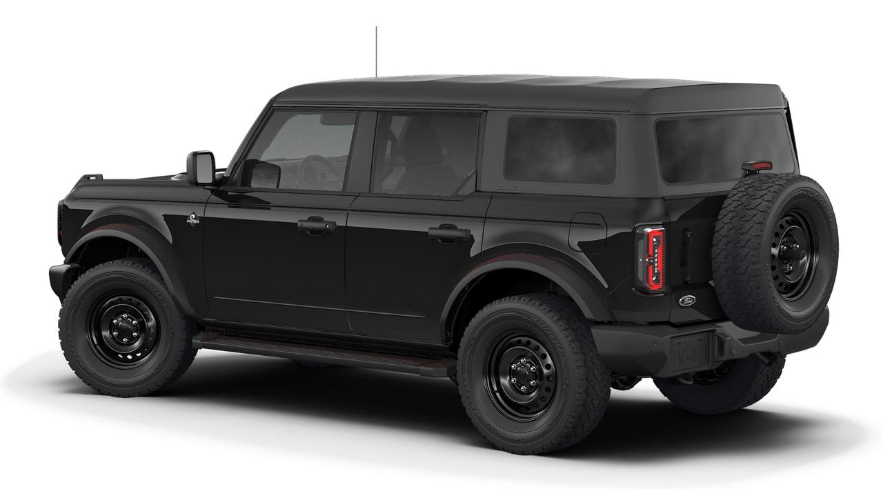 2026 Ford Bronco Outer Banks Photo1