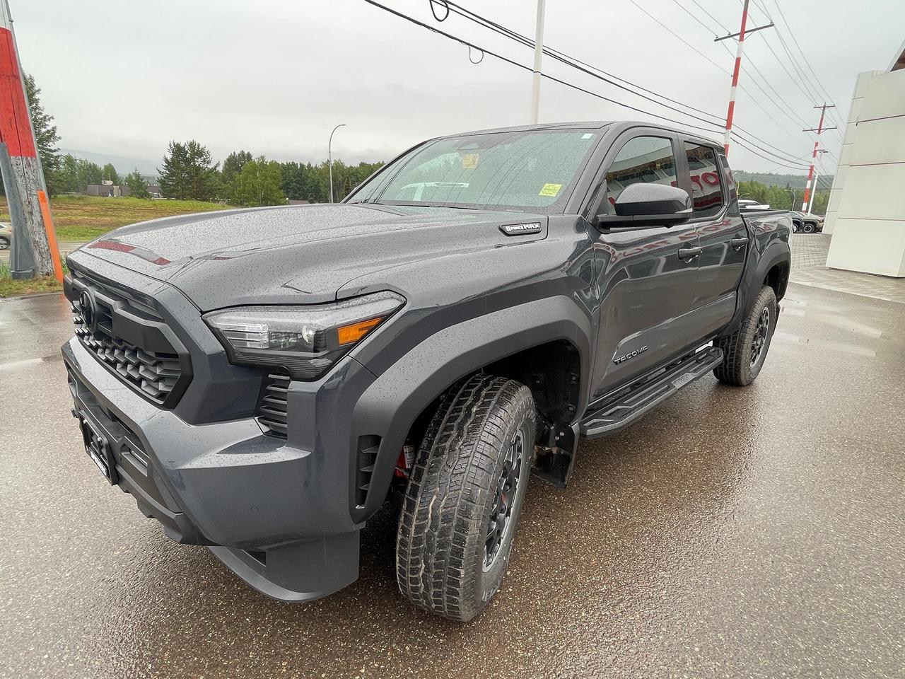 2026 Toyota Tacoma Hybrid Photo0