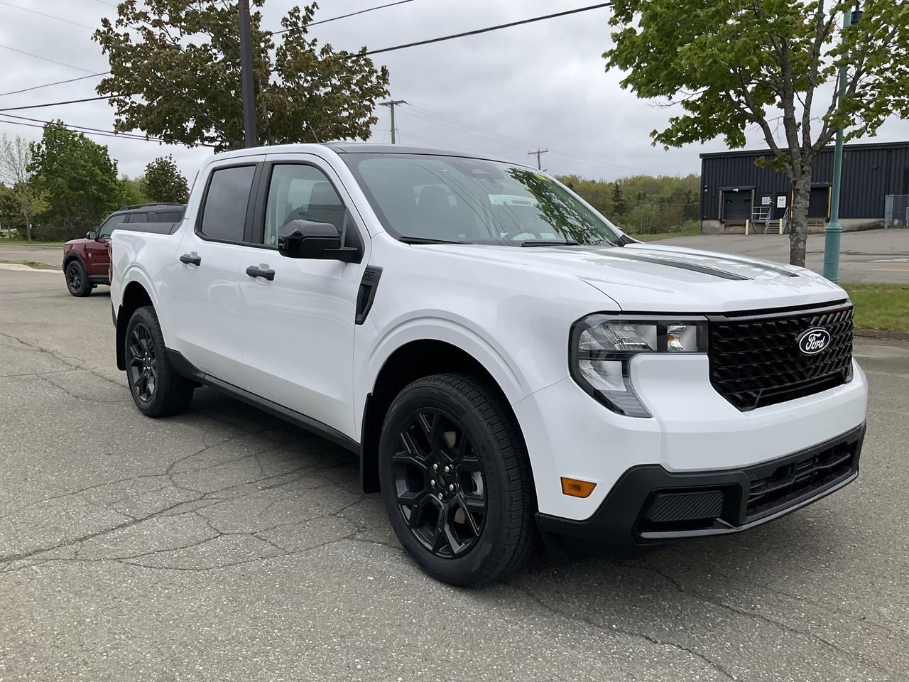 2026 Ford Maverick XLT Photo2