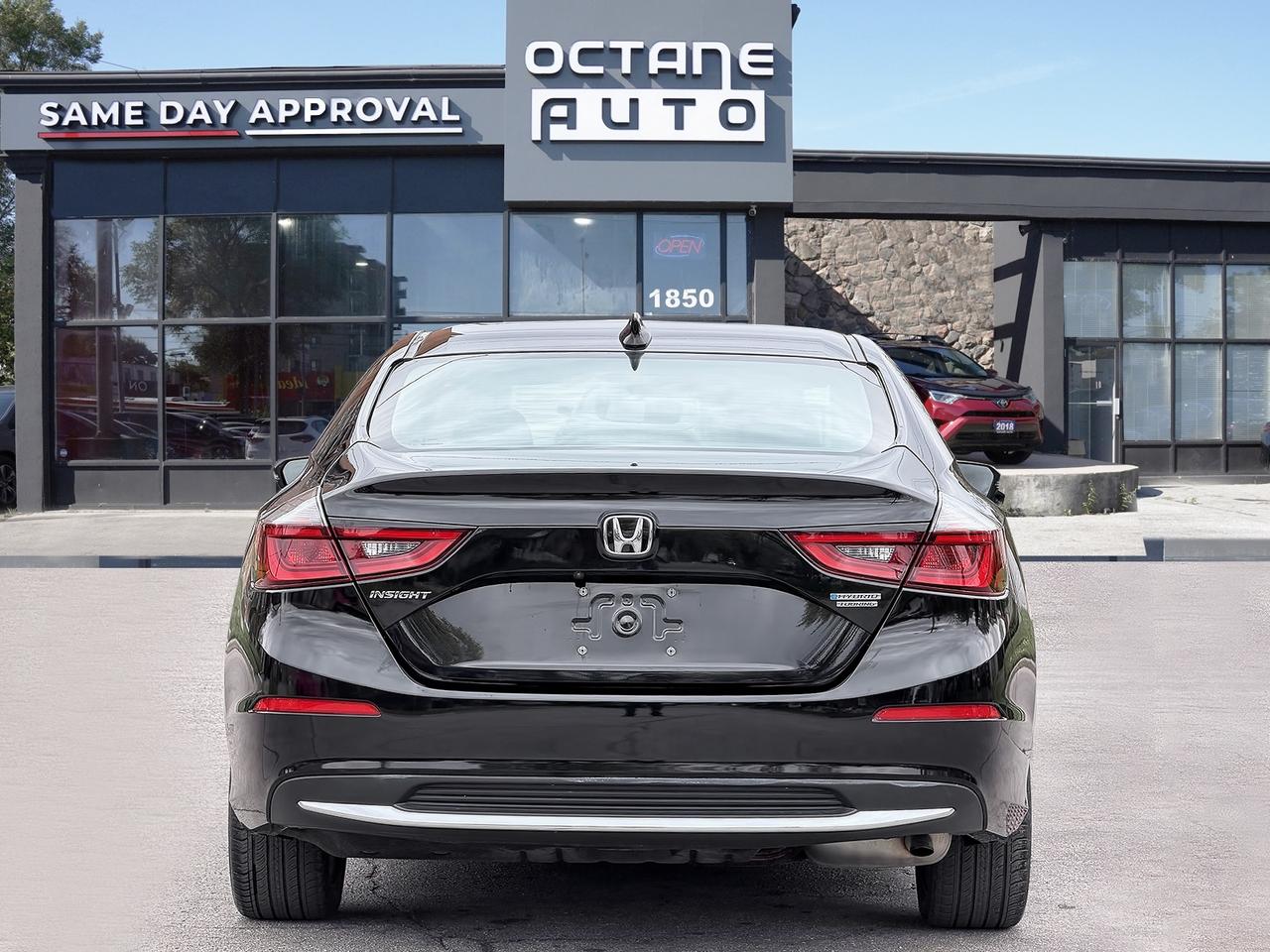 2019 Honda Insight Touring CVT Photo