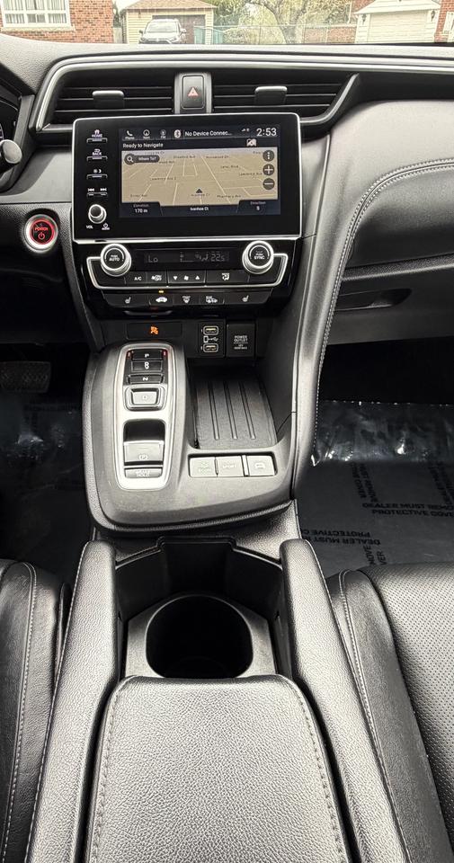 2019 Honda Insight Touring CVT Photo