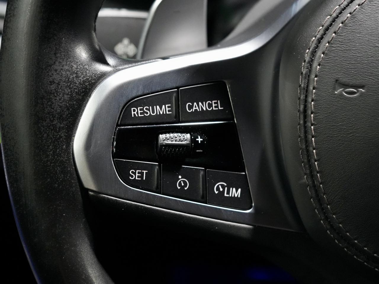 2021 BMW X6 xDrive40i |PANO| HUD| HARMAN K| NO ACCIDENTS Photo