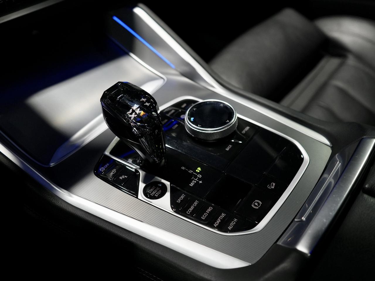 2021 BMW X6 xDrive40i |PANO| HUD| HARMAN K| NO ACCIDENTS Photo