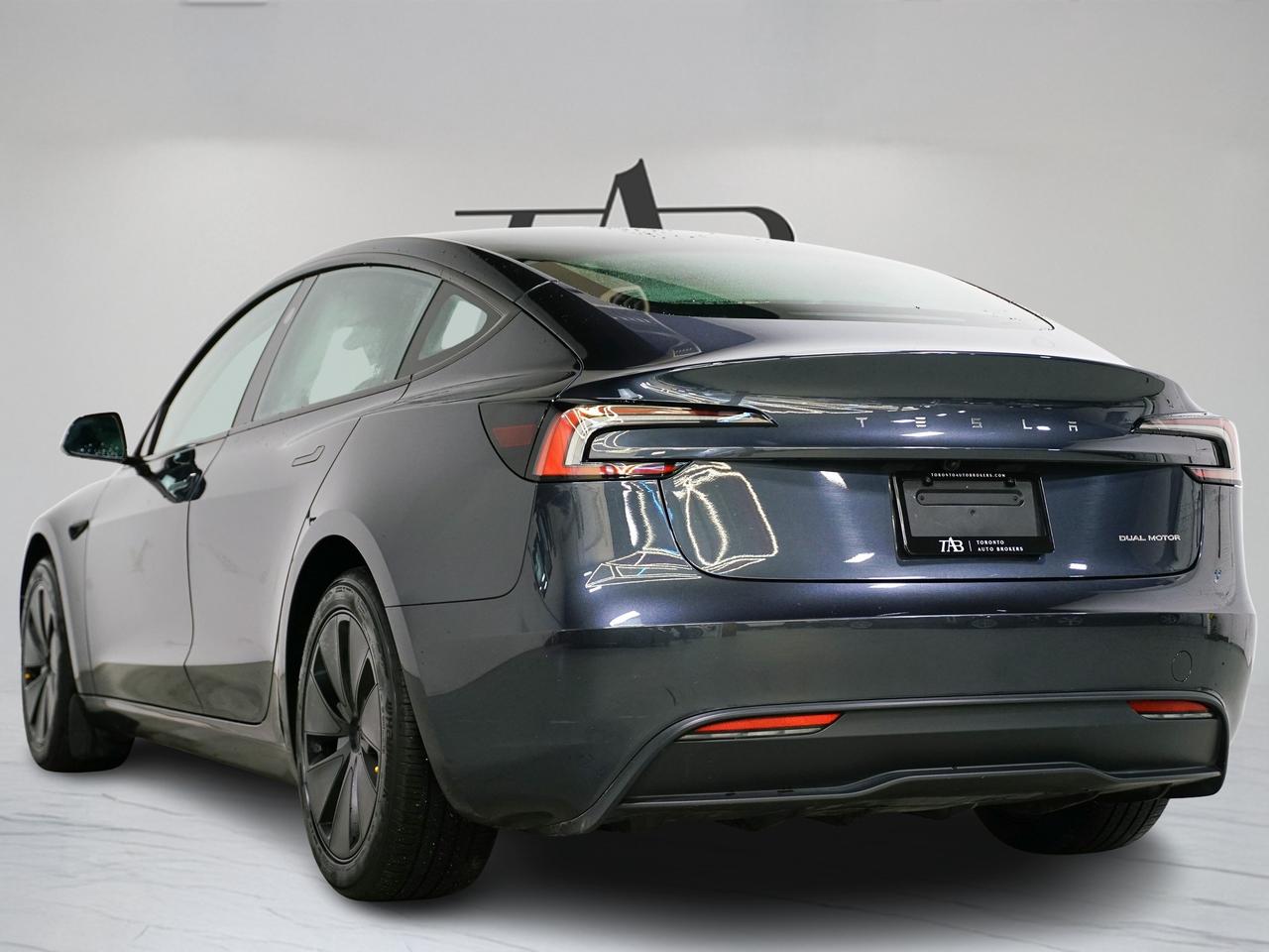 2024 Tesla Model 3 LONG RANGE | AWD | AUTOPILOT Photo4
