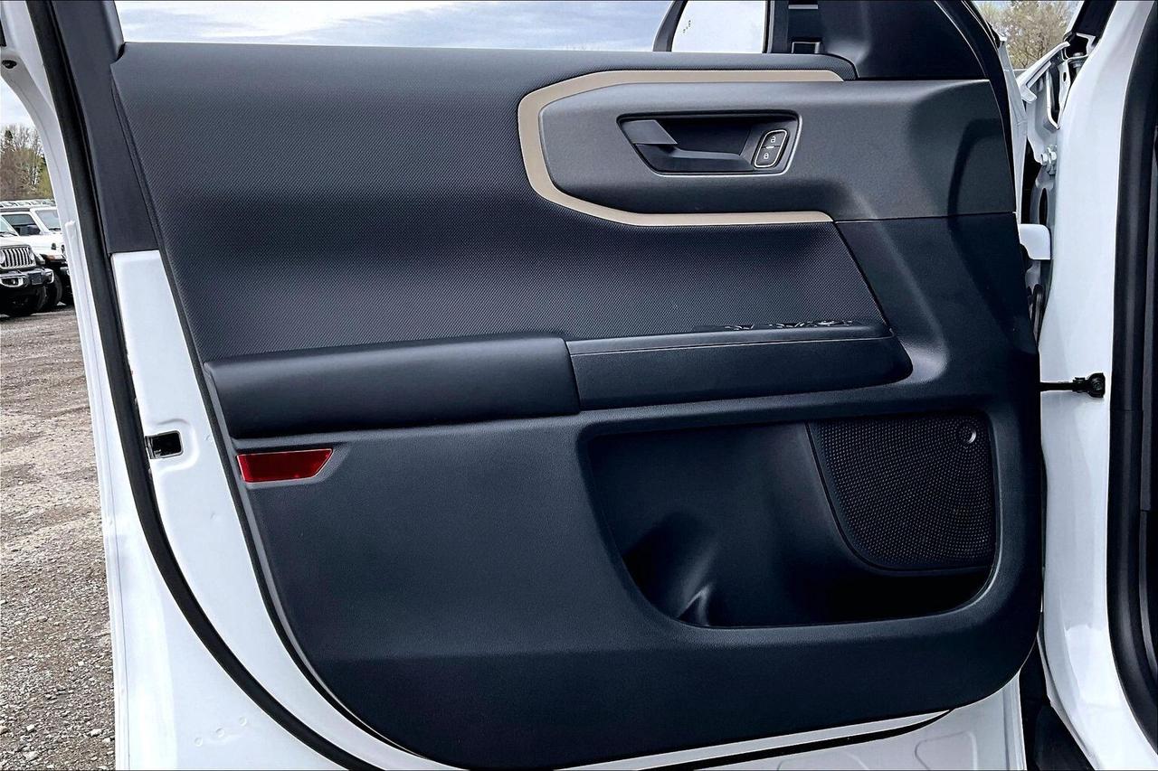 2025 Ford Bronco Sport Big Bend | Heated Seats | SafetyTech | 4X4 Photo