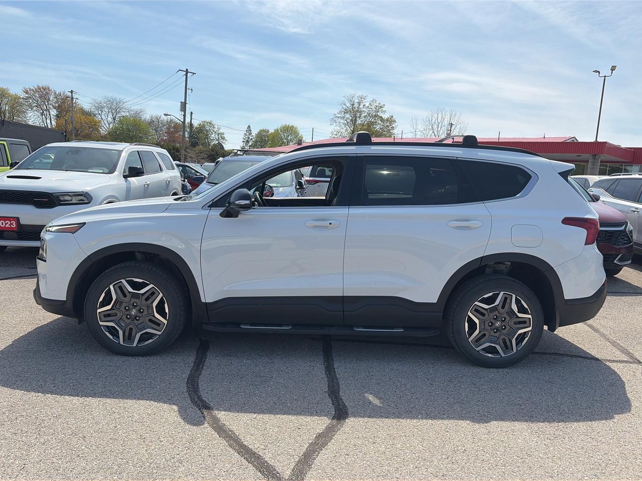 2023 Hyundai Santa Fe URBAN, CLEAN CARFAX, HEATED LEATHER, REMOTE START! Photo
