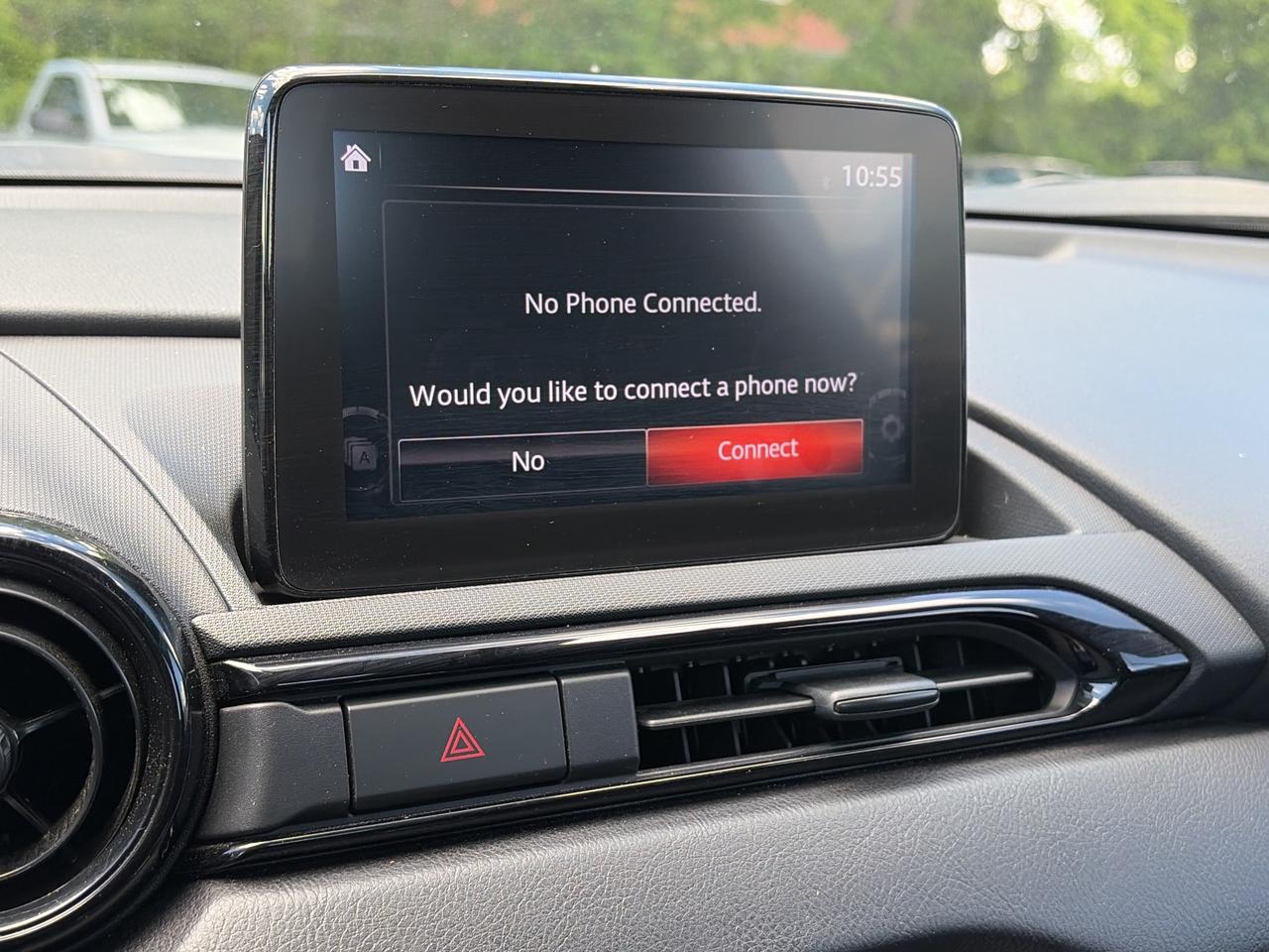 2020 Mazda Miata MX-5 RF GS, CLEAN CARFAX, AUTOMATIC, HEATED SEATS! - Photo #20